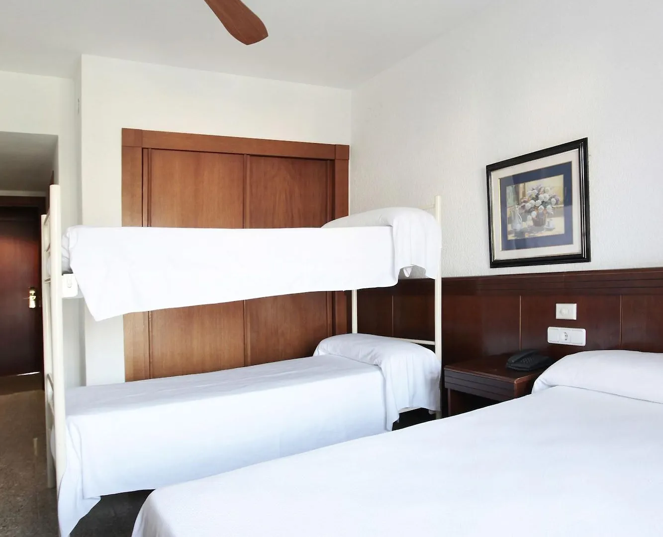 Prestige Goya Park Hotel Roses 3*,