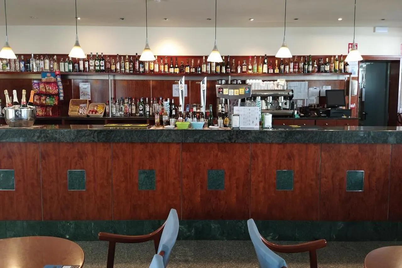 戈雅公园名誉酒店 罗萨斯 酒店